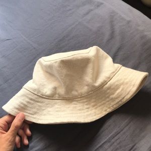 Madewell bucket hat